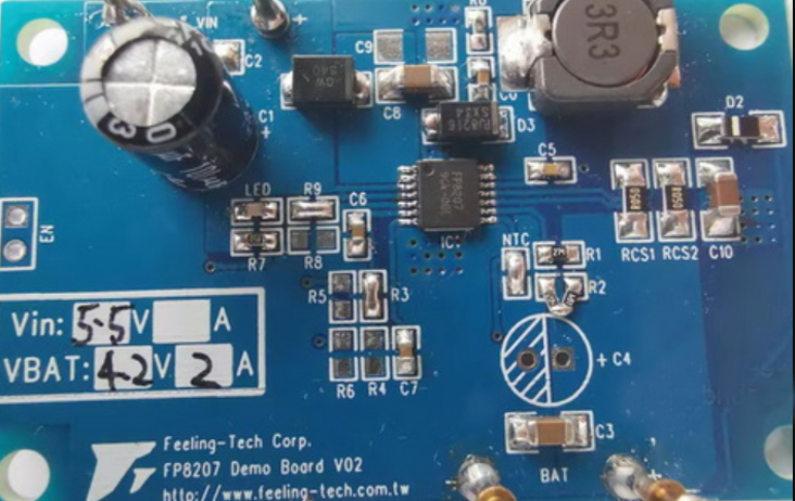 FP8207芯片demo图 FP8207芯片demo图